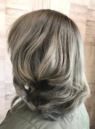 日式威廉_女_髮型設計_中長灰色系染髮_日韓流行髮型_2017流行髮型