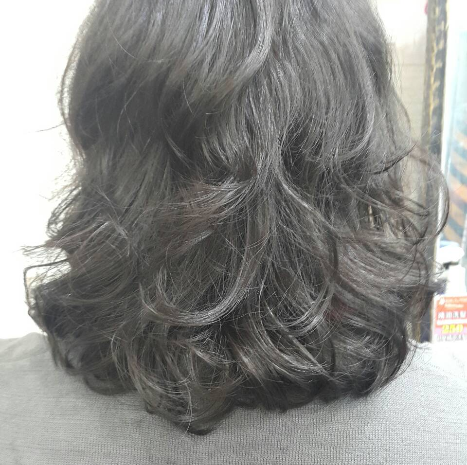 日式威廉_女_髮型設計_中長捲髮_日韓流行髮型_2017流行髮型